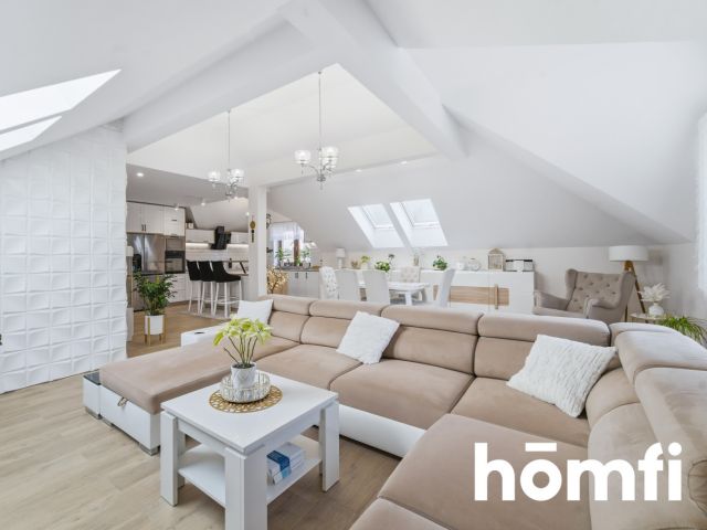 Exceptional Premium Home in the Zamysłów District - Дім - Продаж - Rybnik, Zamysłów