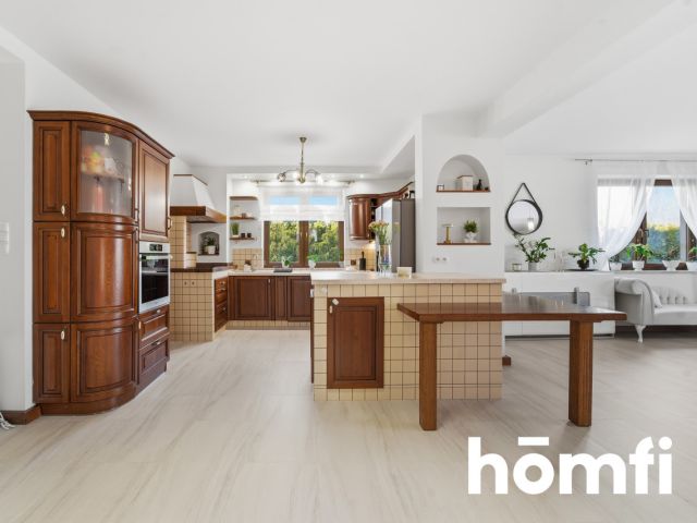 Exceptional Premium Home in the Zamysłów District - Дім - Продаж - Rybnik, Zamysłów