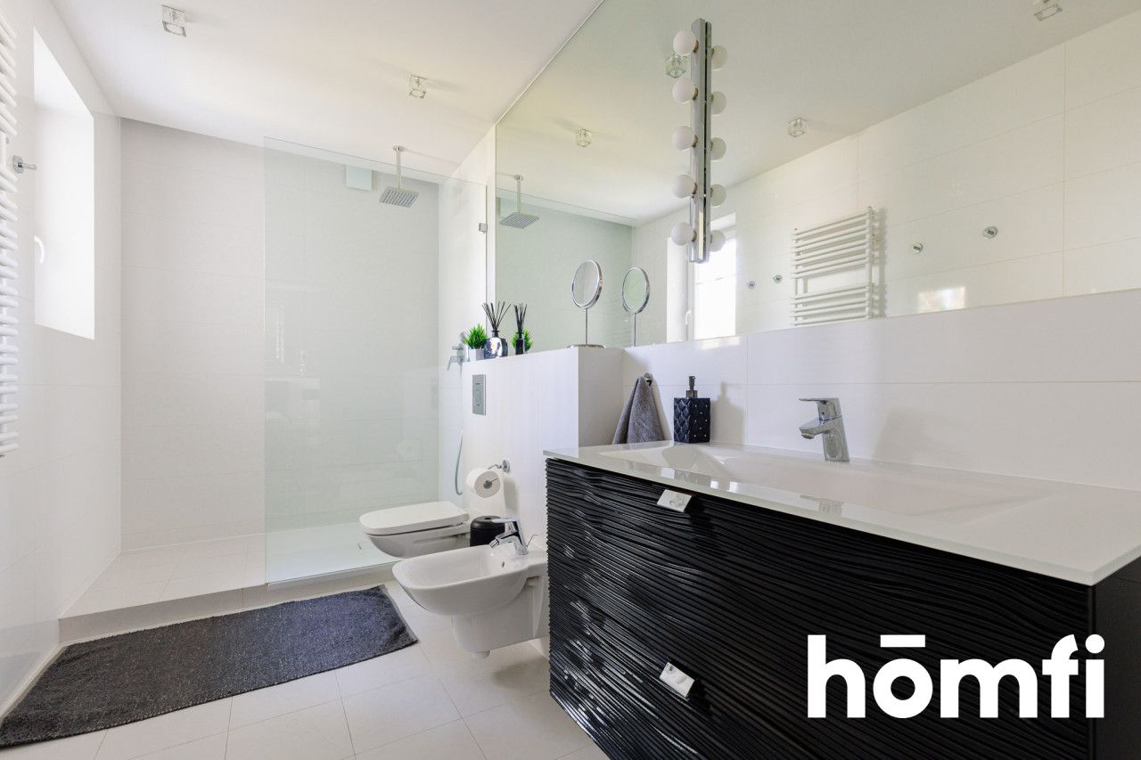 Stylish home by the forest | large plot | move-in ready - Дім - Продаж - Piaseczyński, Lesznowola / Magdalenka