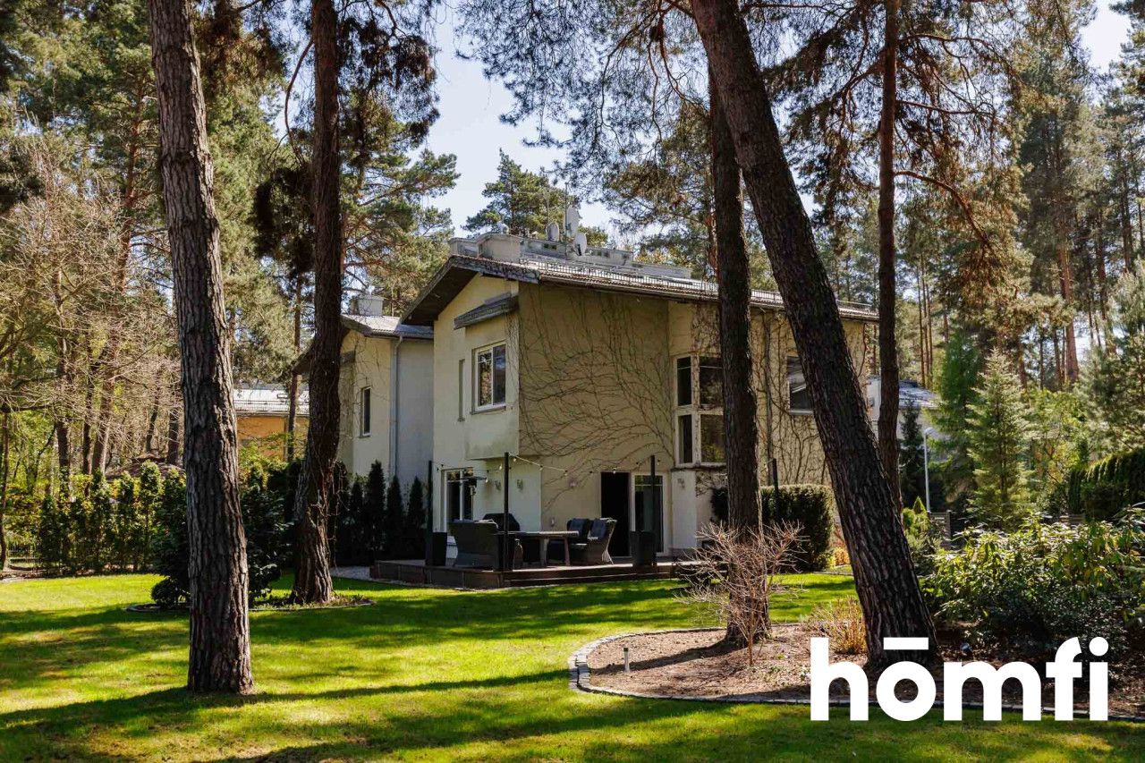 Stylish home by the forest | large plot | move-in ready - Дім - Продаж - Piaseczyński, Lesznowola / Magdalenka