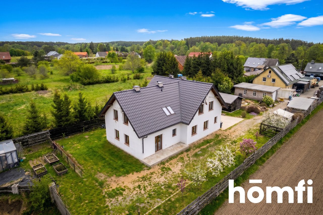 Energy‑Efficient Home in a Picturesque Setting – Myki - House - Sale - Olsztyński, Dywity / Myki