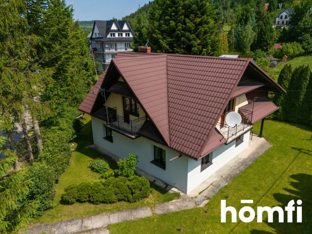 Przestronny dom z potencjałem inwestycyjnym - Dom - Sprzedaż - Limanowski, Niedźwiedź / Poręba Wielka