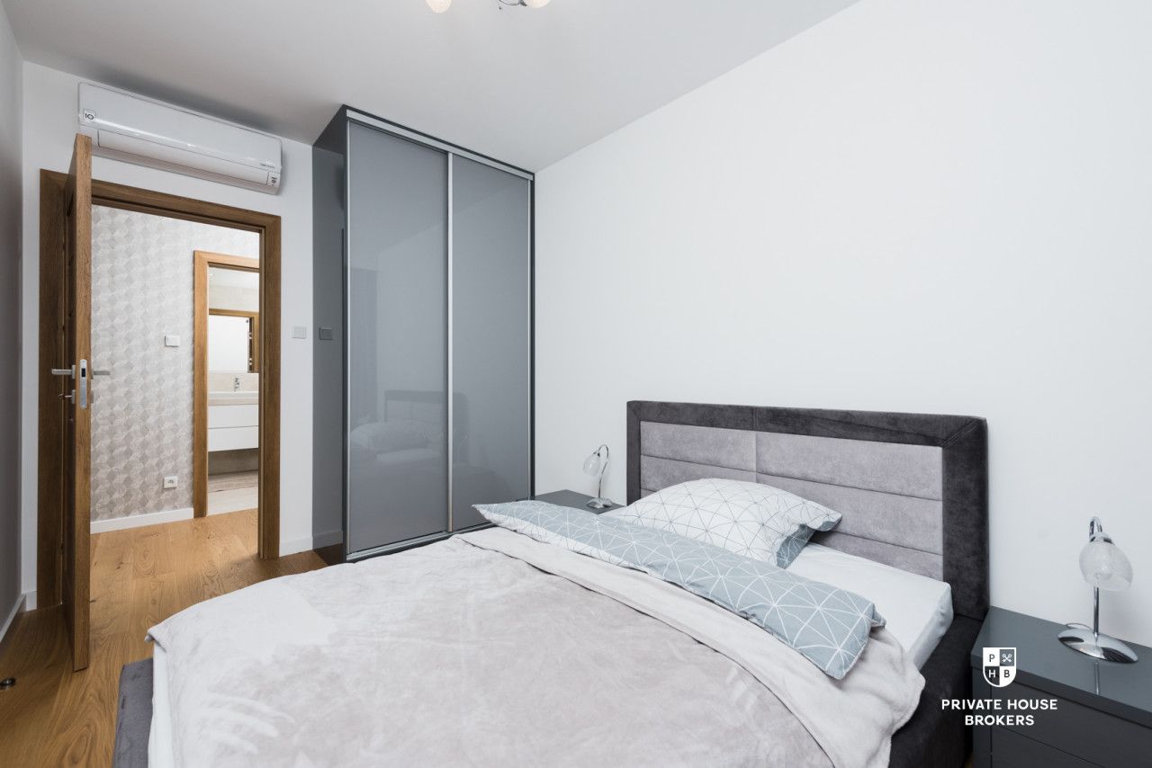 Bright and air-conditioned 73m2 apartment at Wiślane Tarasy - Apartment - Rent - Kraków, Śródmieście / Grzegórzki