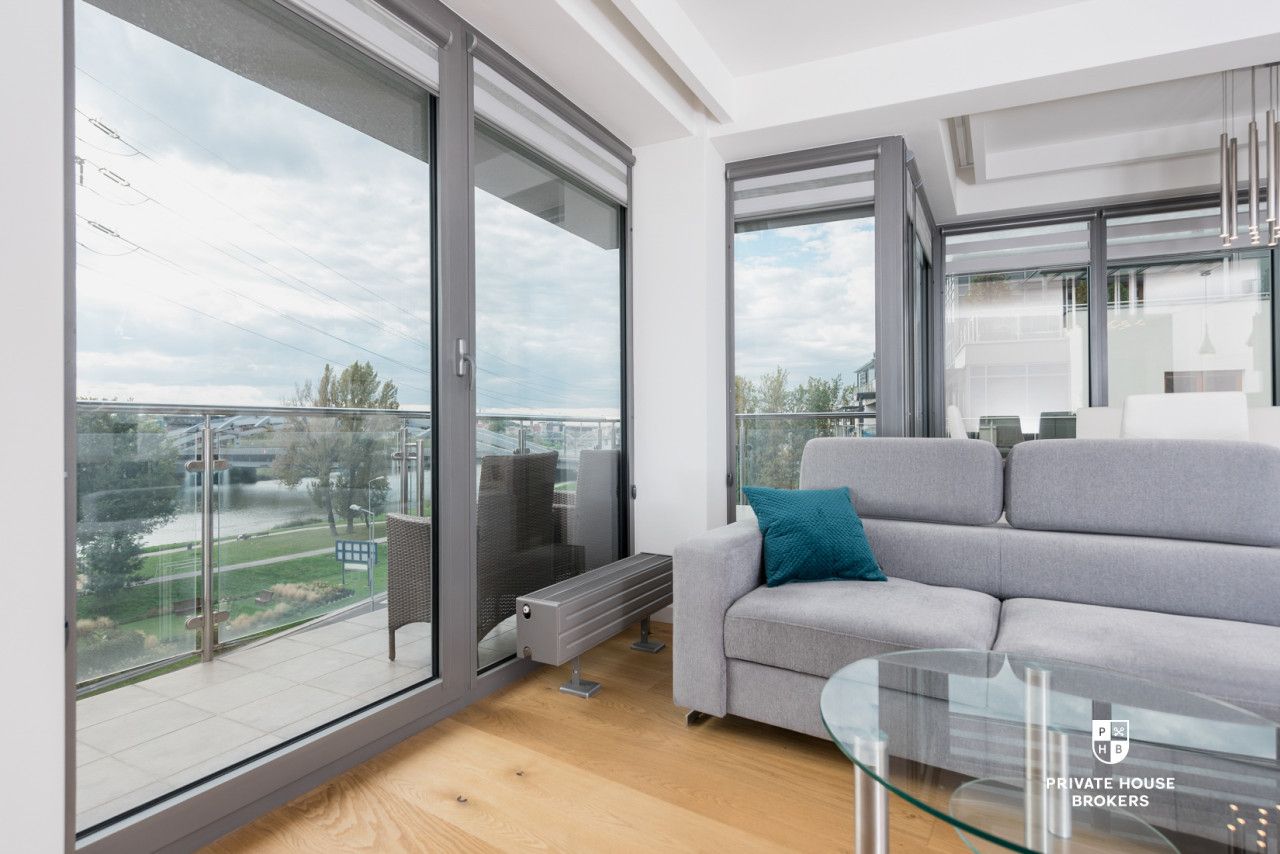 Bright and air-conditioned 73m2 apartment at Wiślane Tarasy - Apartment - Rent - Kraków, Śródmieście / Grzegórzki