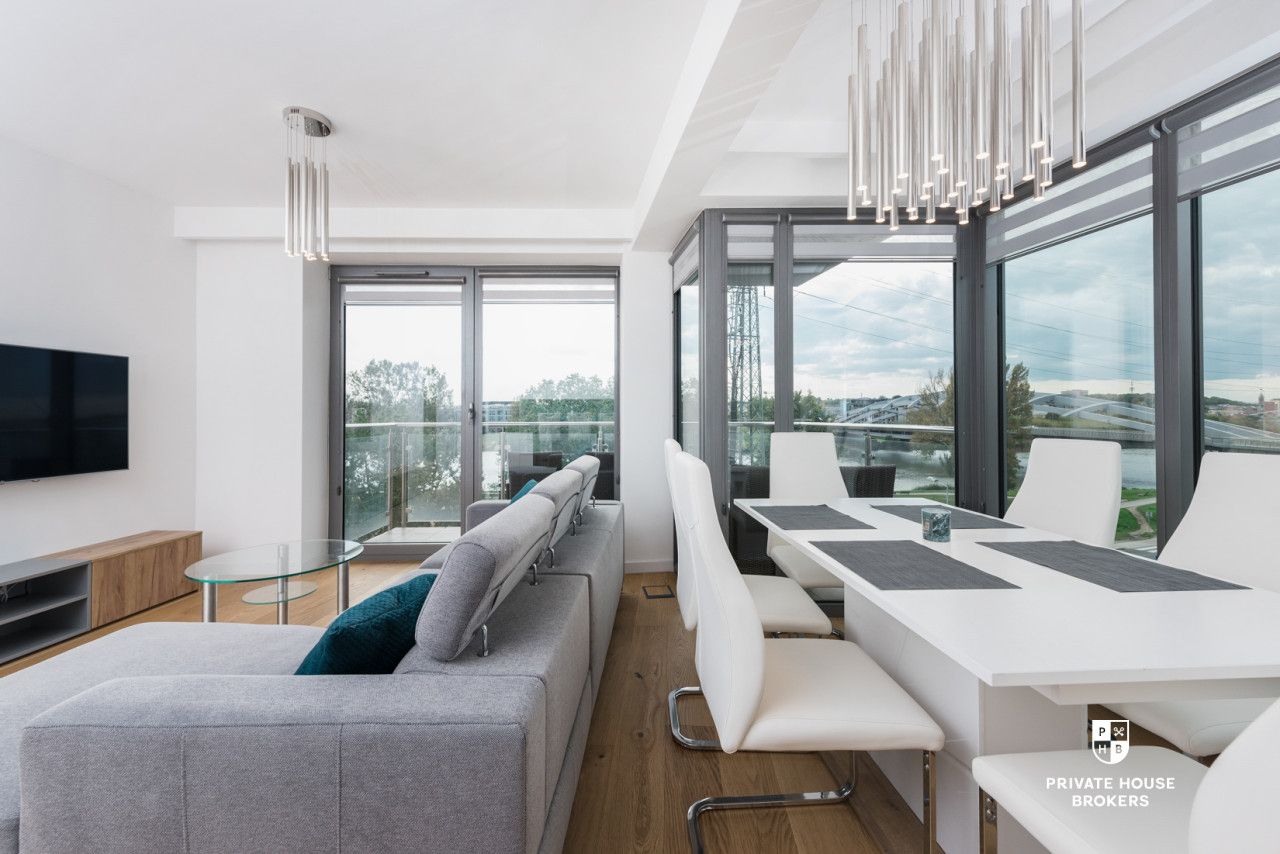 Bright and air-conditioned 73m2 apartment at Wiślane Tarasy - Apartment - Rent - Kraków, Śródmieście / Grzegórzki