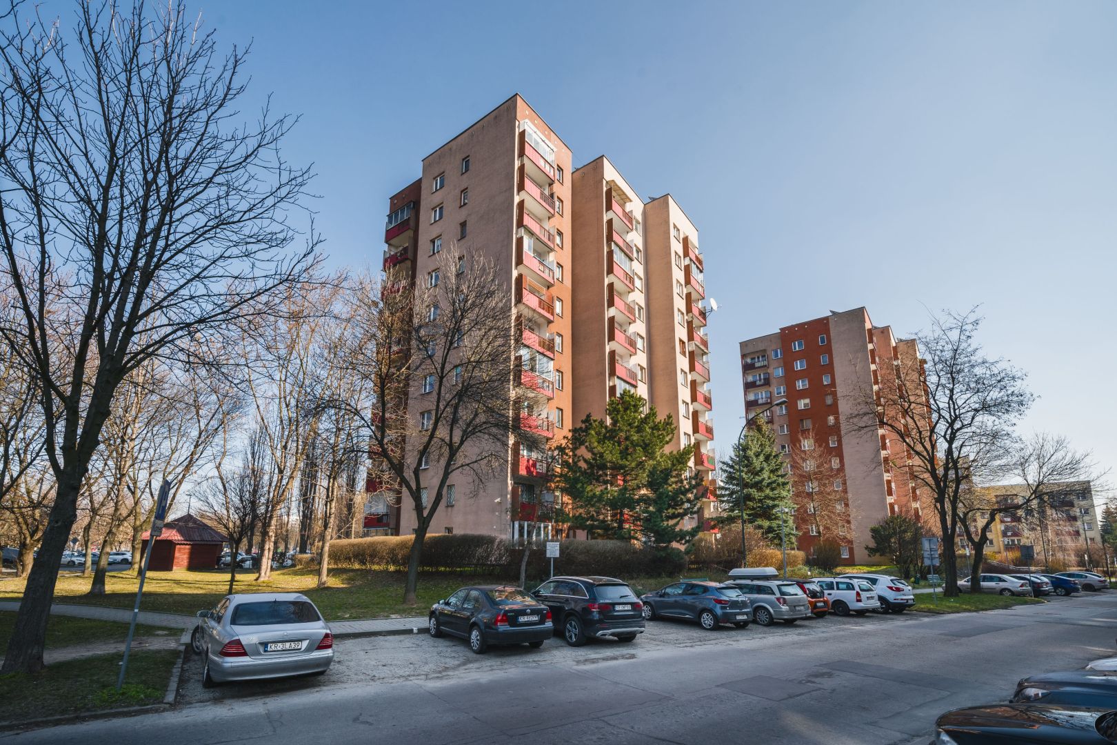 Live in the clouds! Beautiful, renovated 3-room apartment with a view – Os. Dywizjonu 303 - Apartment - Rent - Kraków, Nowa Huta / Czyżyny