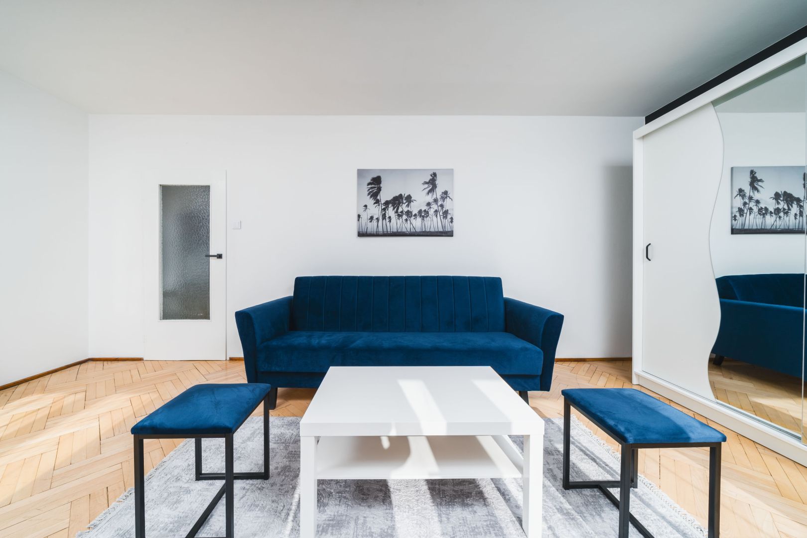 Live in the clouds! Beautiful, renovated 3-room apartment with a view – Os. Dywizjonu 303 - Apartment - Rent - Kraków, Nowa Huta / Czyżyny