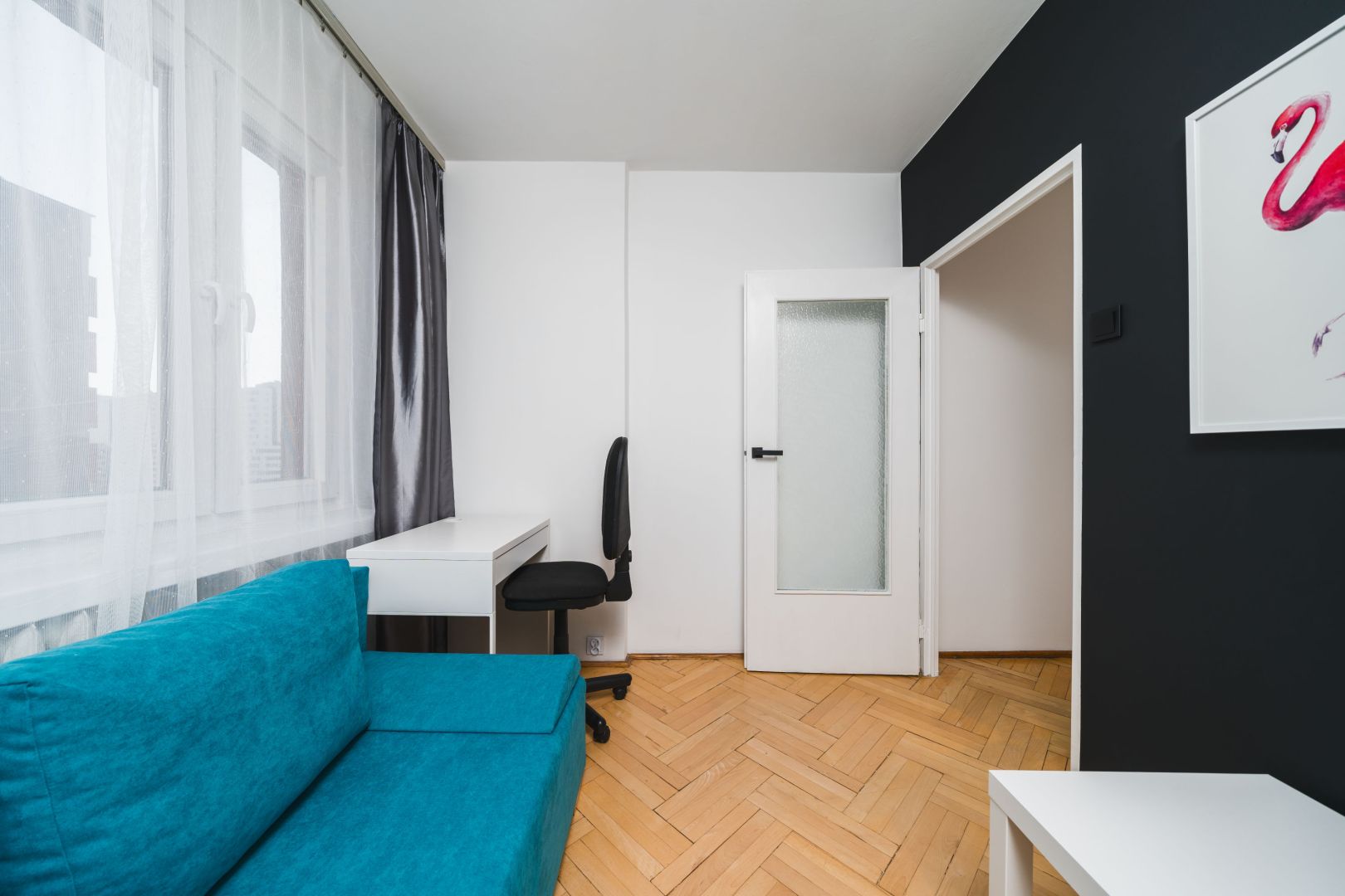 Live in the clouds! Beautiful, renovated 3-room apartment with a view – Os. Dywizjonu 303 - Apartment - Rent - Kraków, Nowa Huta / Czyżyny