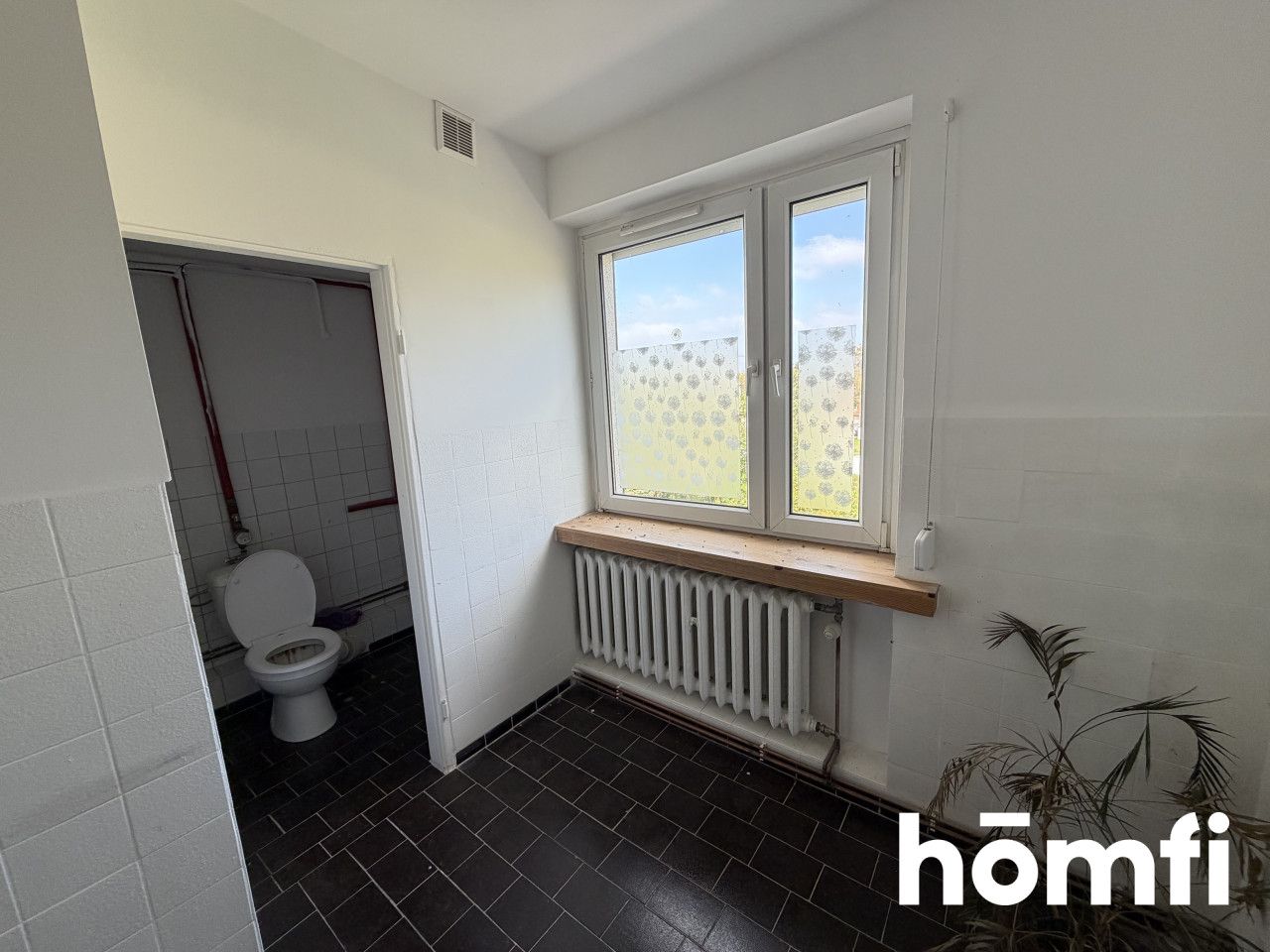 SPACIOUS APARTMENT WITH HUGE POTENTIAL - Apartment - Sale - Szamotulski, Szamotuły / Pamiątkowo