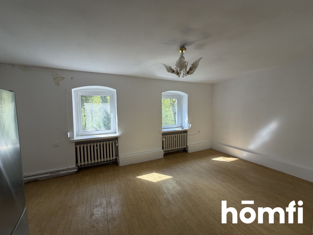 SPACIOUS APARTMENT WITH HUGE POTENTIAL - Apartment - Sale - Szamotulski, Szamotuły / Pamiątkowo