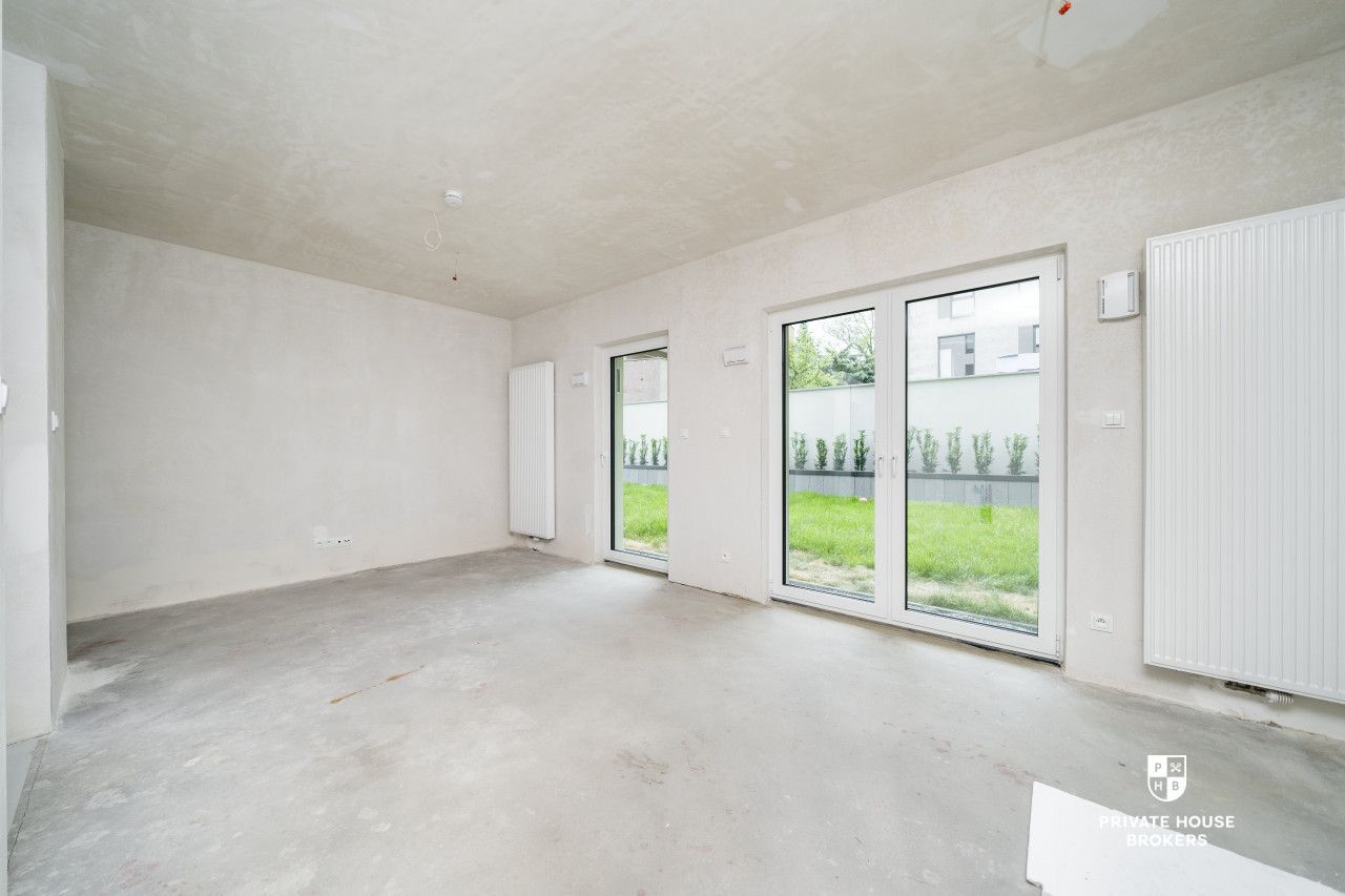 Twobedroom apartment with garden in unique location near Błonia Park - Focha 31 Apartments - Квартира - Продаж - Kraków, Krowodrza / Zwierzyniec