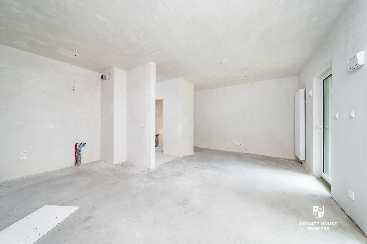 Twobedroom apartment with garden in unique location near Błonia Park - Focha 31 Apartments - Квартира - Продаж - Kraków, Krowodrza / Zwierzyniec