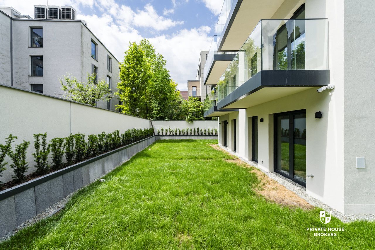 Onebedroom apartment with garden in unique location near Błonia Park - Focha 31 Apartments - Квартира - Продаж - Kraków, Krowodrza / Zwierzyniec