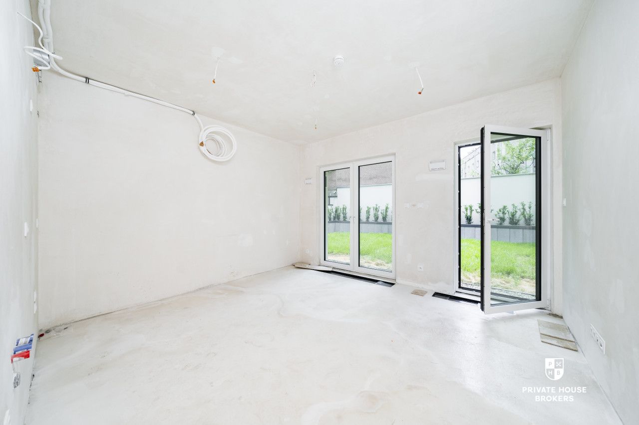 Onebedroom apartment with garden in unique location near Błonia Park - Focha 31 Apartments - Квартира - Продаж - Kraków, Krowodrza / Zwierzyniec