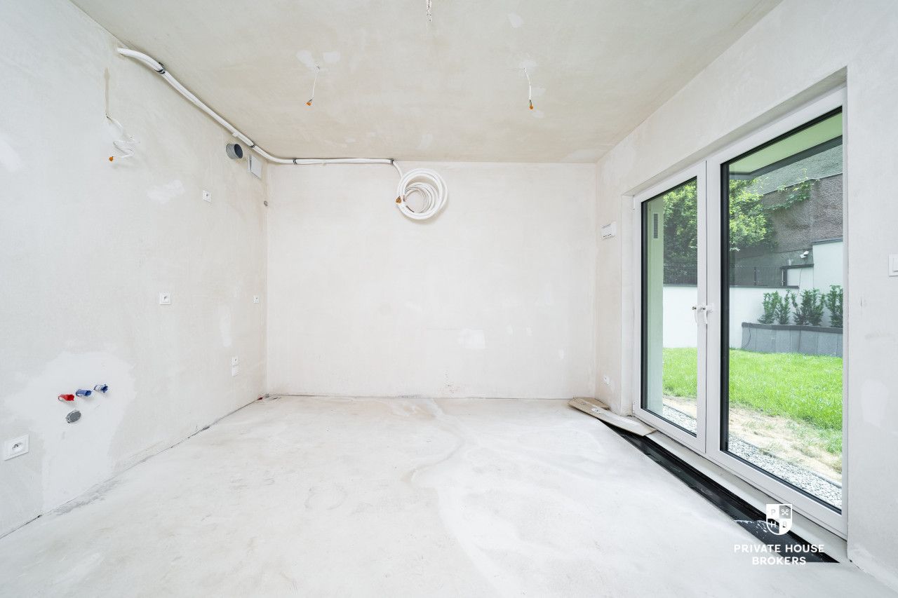 Onebedroom apartment with garden in unique location near Błonia Park - Focha 31 Apartments - Квартира - Продаж - Kraków, Krowodrza / Zwierzyniec