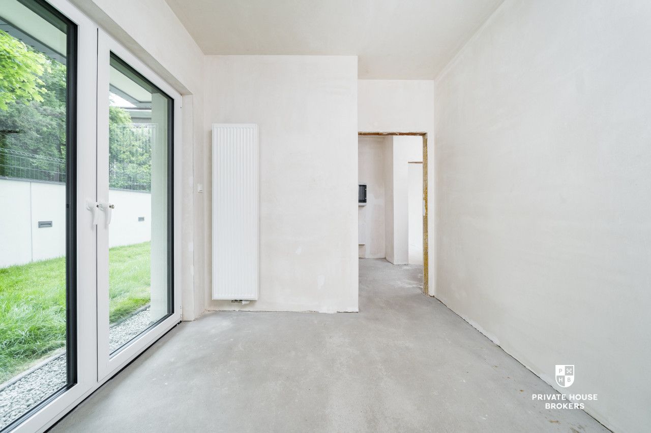 Onebedroom apartment with garden in unique location near Błonia Park - Focha 31 Apartments - Квартира - Продаж - Kraków, Krowodrza / Zwierzyniec