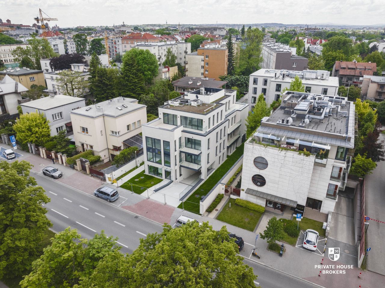 2 pokojowe mieszkanie z ogrodem w unikatowej lokalizacji przy Błoniach - Apartamenty Focha 31 - Mieszkanie - Sprzedaż - Kraków, Krowodrza / Zwierzyniec