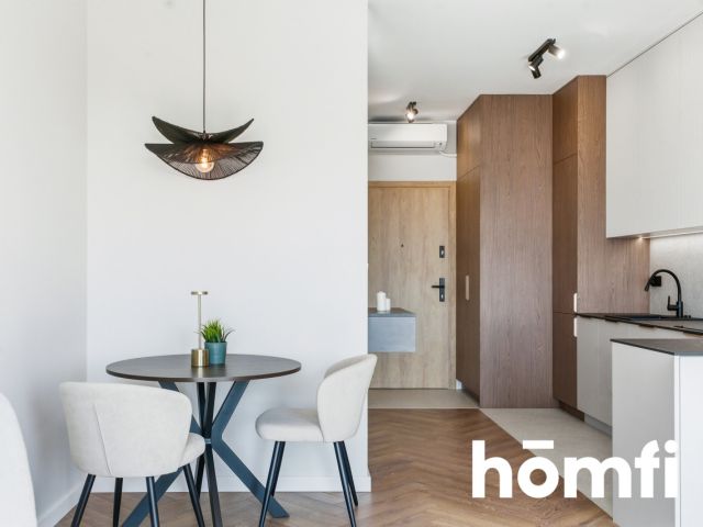 BEAUTIFUL STUDIO APARTMENT ON THE 22ND FLOOR IN KATOWICE - Apartment - Rent - Katowice, Śródmieście