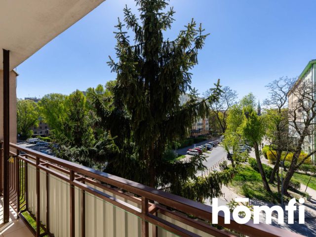 exceptionally well-arranged, 3-room apartment with an area of 46.70 m², - Квартира - Продаж - Warszawa, Wola / Młynów