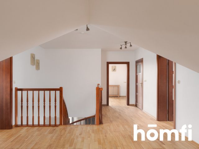 Dom z charakterem i halą usługową | Chwaszczyno - Dom - Sprzedaż - Kartuski, Żukowo / Chwaszczyno