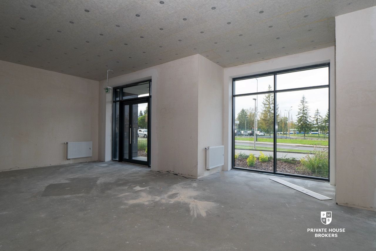 Lokal handlowo- usługowy do wynajęcia Walerego Sławka 178 mkw - Lokal użytkowy - Wynajem - Kraków, Podgórze