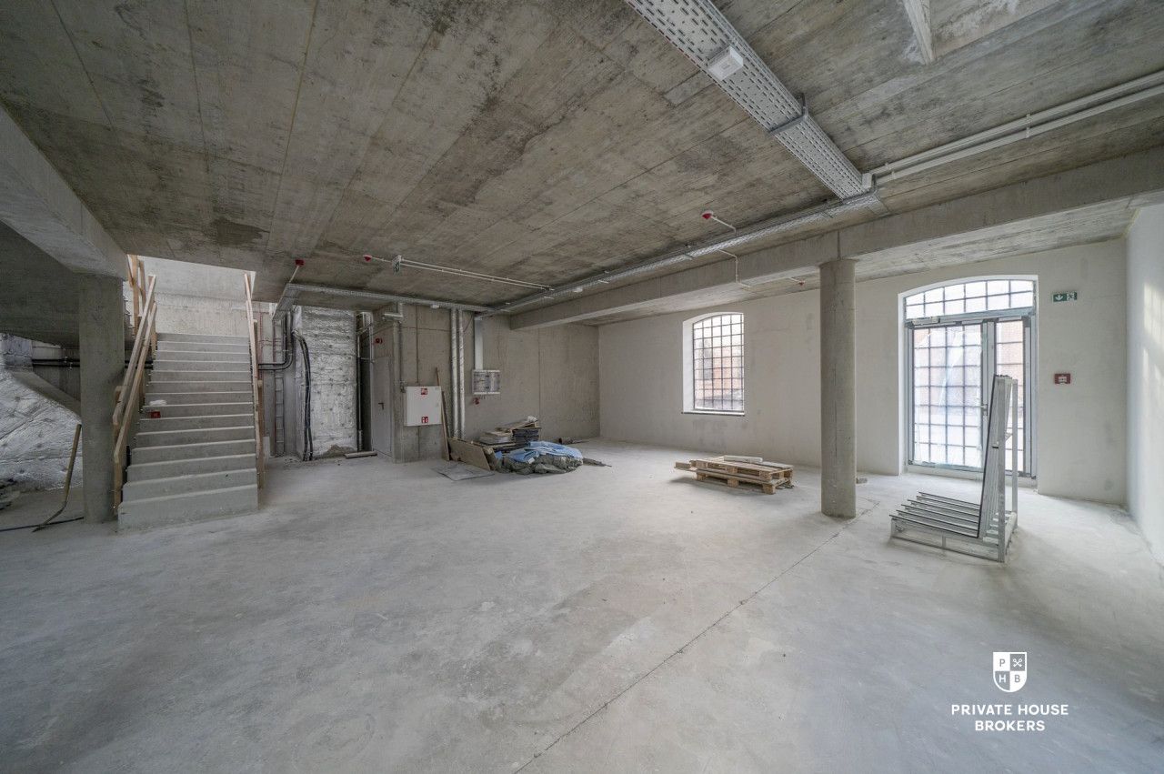 Loftowy lokal biurowy 3331 mkw - Lokal użytkowy - Wynajem - Kraków, Śródmieście / Grzegórzki