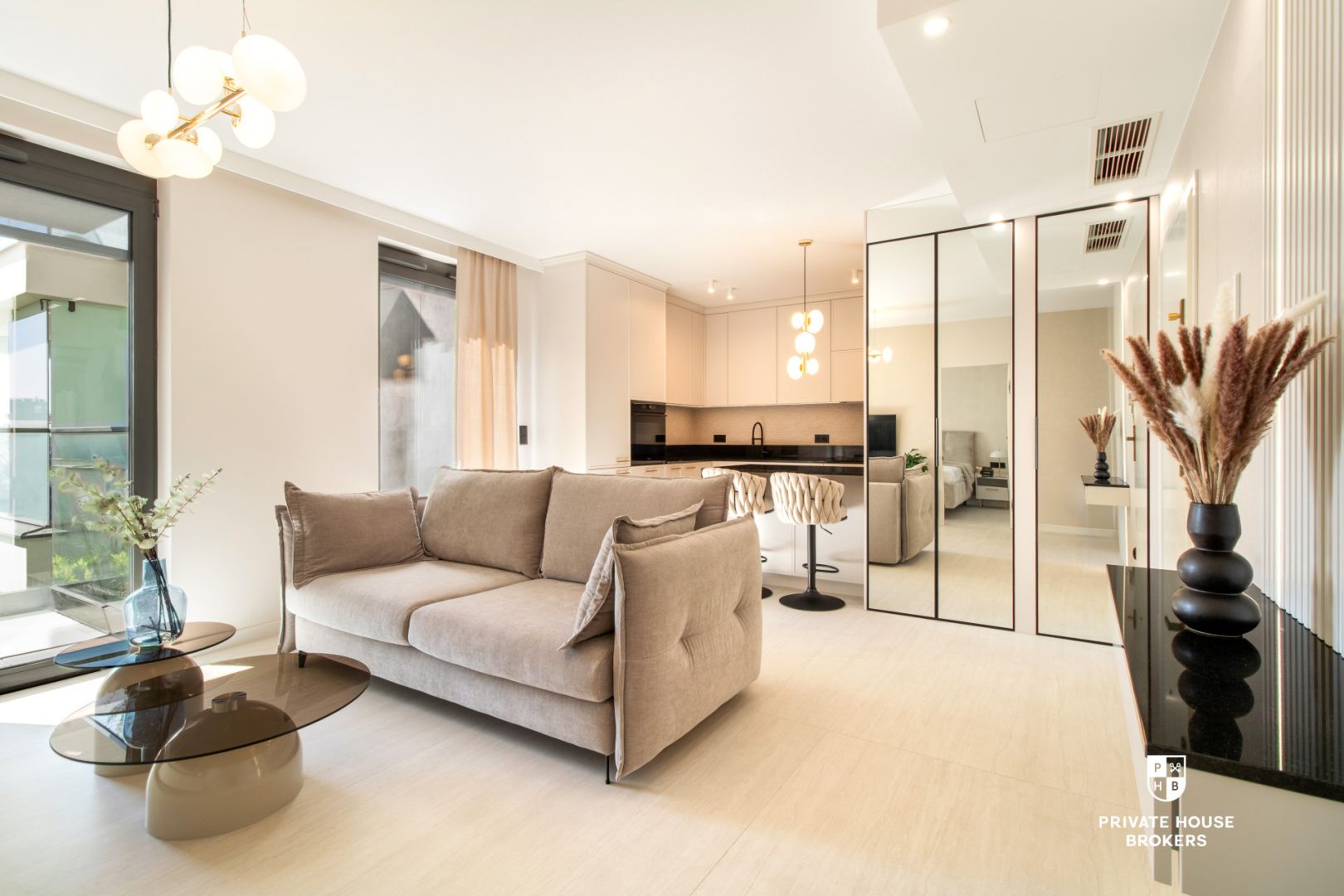 Brand new, modern apartment near to Vistula river at Kościuszki street - Apartment - Rent - Kraków, Krowodrza / Salwator