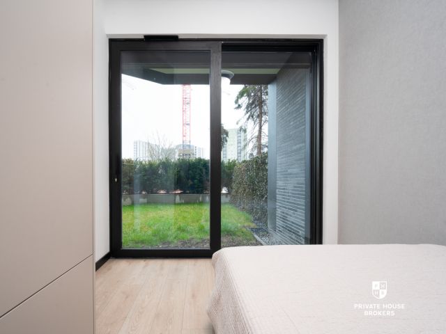 One bedroom at Mogilska with garden - Apartment - Sale - Kraków, Śródmieście