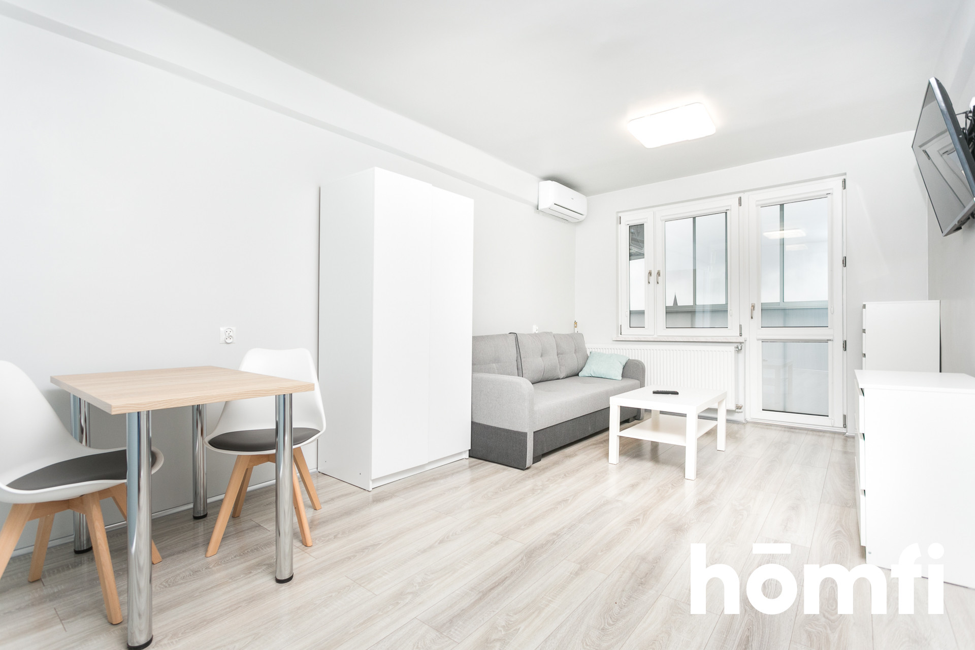 Comfortable 2-room apartment with loggia near universities, elevator, Królewska St., for students - Apartment - Rent - Kraków, Krowodrza / Łobzów