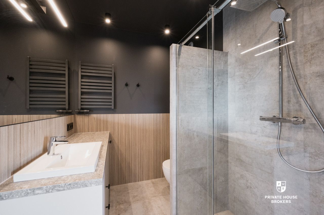 Brand new apartment located at the top floor of the new building at Prandoty street - Apartment - Rent - Kraków, Śródmieście / Stare Miasto