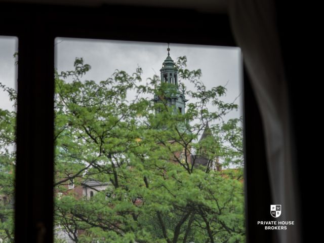 Spacious 2-bedroom apartment with the view of the Wawel Castle - Apartment - Rent - Kraków, Śródmieście / Stare Miasto