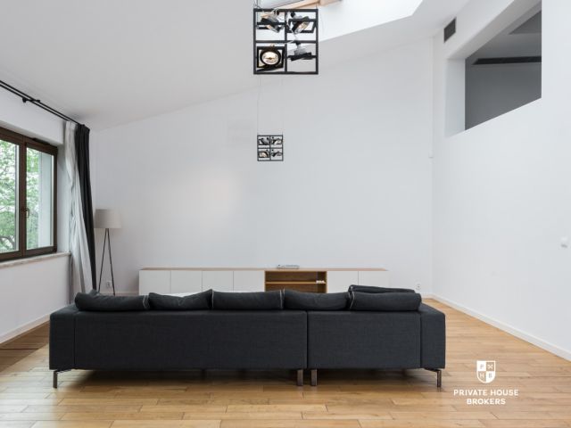 Spacious 2-bedroom apartment with the view of the Wawel Castle - Apartment - Rent - Kraków, Śródmieście / Stare Miasto