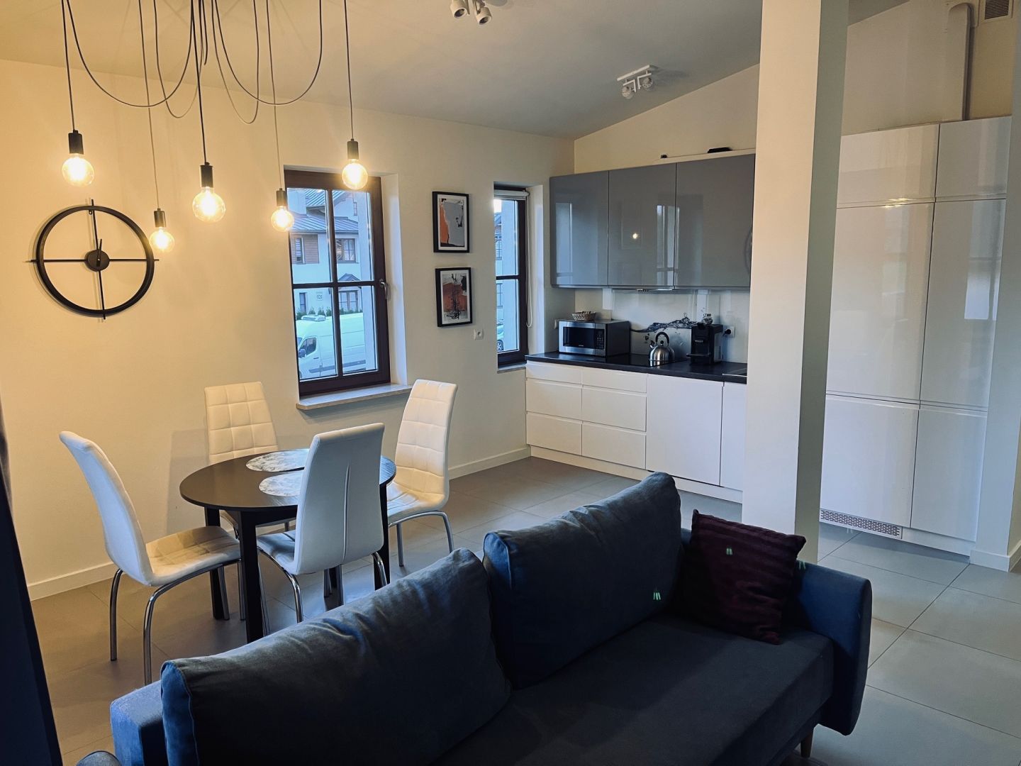 Nowoczesny apartament z klimatyzacją, balkonem i - Mieszkanie - Wynajem - Puławski, Nałęczów