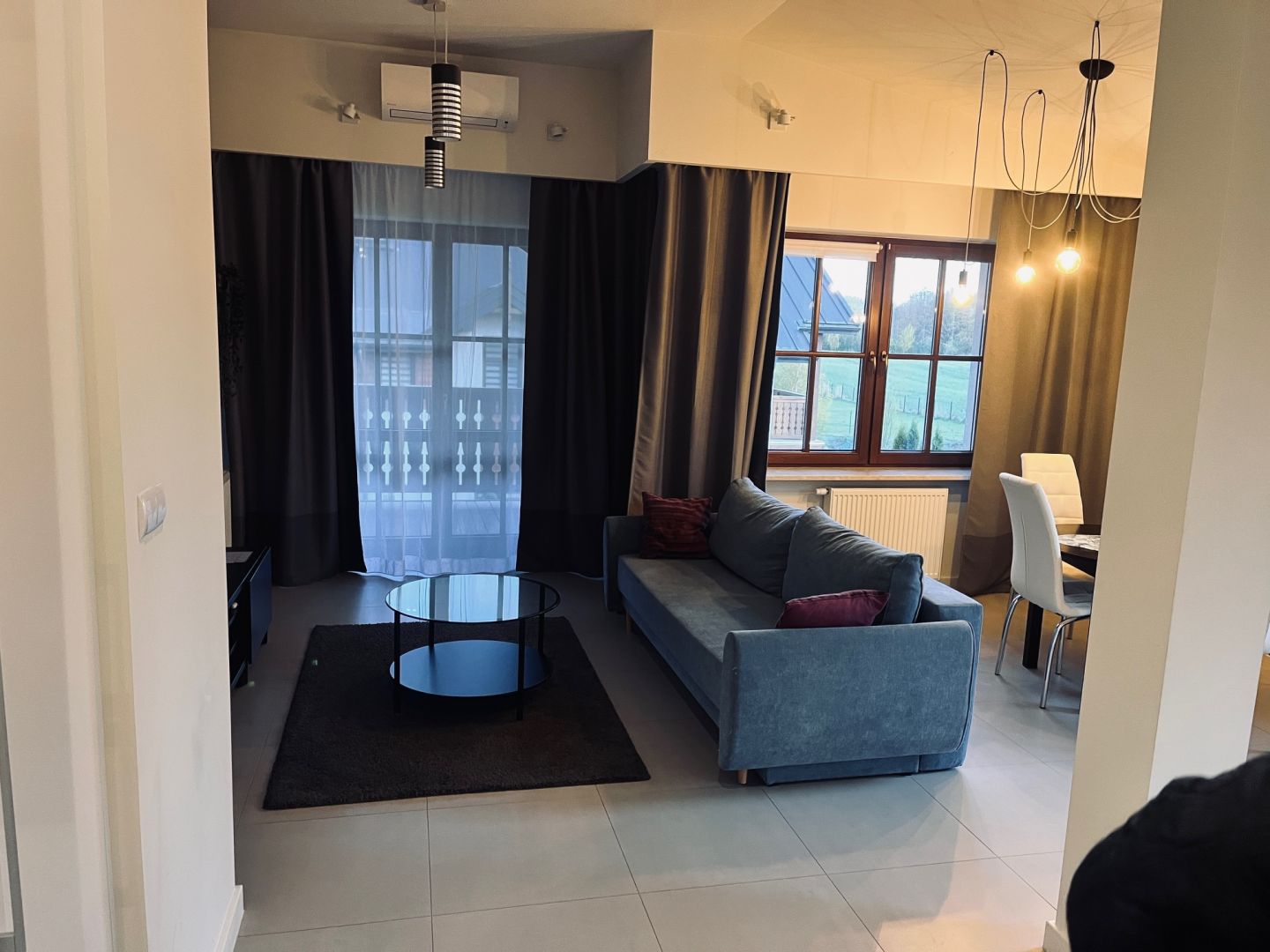 Nowoczesny apartament z klimatyzacją, balkonem i - Mieszkanie - Wynajem - Puławski, Nałęczów