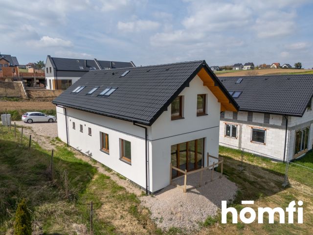 SMART HOME 4 Minutes from the border of Krakow - House - Sale - Krakowski, Kocmyrzów-Luborzyca / Dojazdów