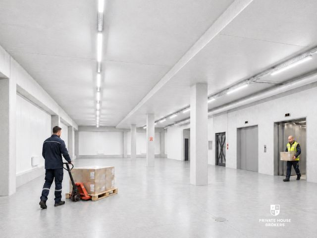 Commercial space 792 sqm - Commercial premises - Rent - Kraków, Nowa Huta / Łęg