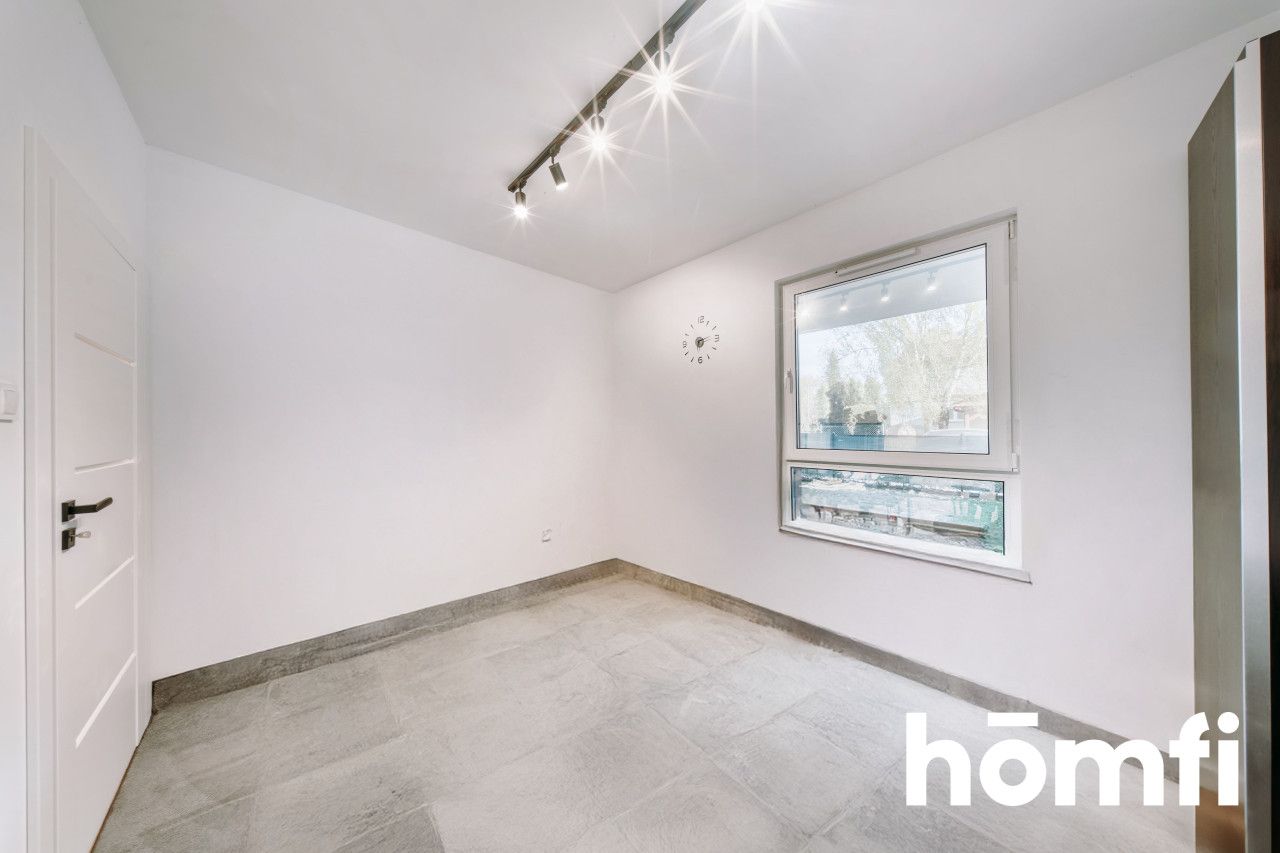 42 m² with a garden and parking. Winter Retreat - Квартира - Продаж - Toruń, Stawki