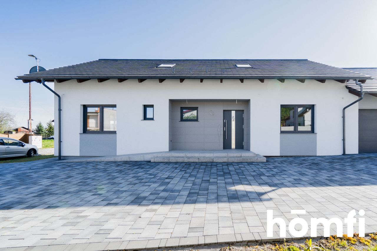 NEWSINGLE-STORY HOUSE WITH GARDEN AND GARAGE - Дім - Продаж - Nyski, Nysa / Goświnowice