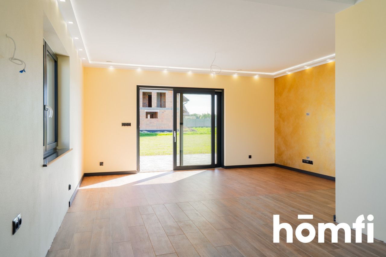 NEWSINGLE-STORY HOUSE WITH GARDEN AND GARAGE - Дім - Продаж - Nyski, Nysa / Goświnowice