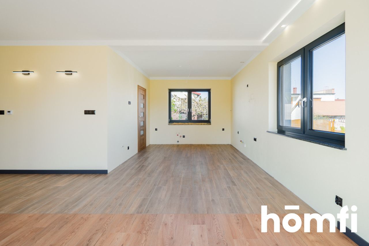 NEWSINGLE-STORY HOUSE WITH GARDEN AND GARAGE - Дім - Продаж - Nyski, Nysa / Goświnowice