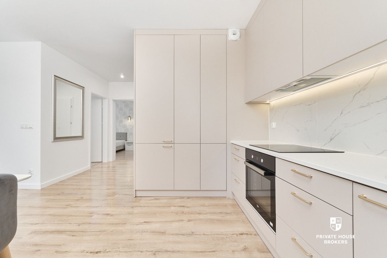LUBOMIERSKA - 3 POKOJE + PARKING - Apartment - Rent - Wrocław, Fabryczna / Stabłowice