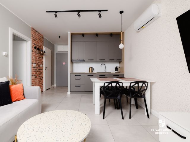 NYSKA/TARNOGAJ - 2 POKOJE, KLIMATYZACJA, PARKING - Квартира - Оренда - Wrocław, Krzyki / Tarnogaj