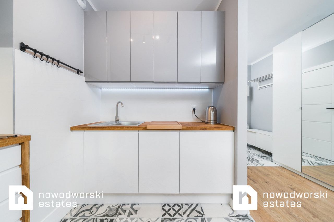 Functional Studio Apartment Near the City Cente - Apartment - Rent - Kraków, Śródmieście / Stare Miasto