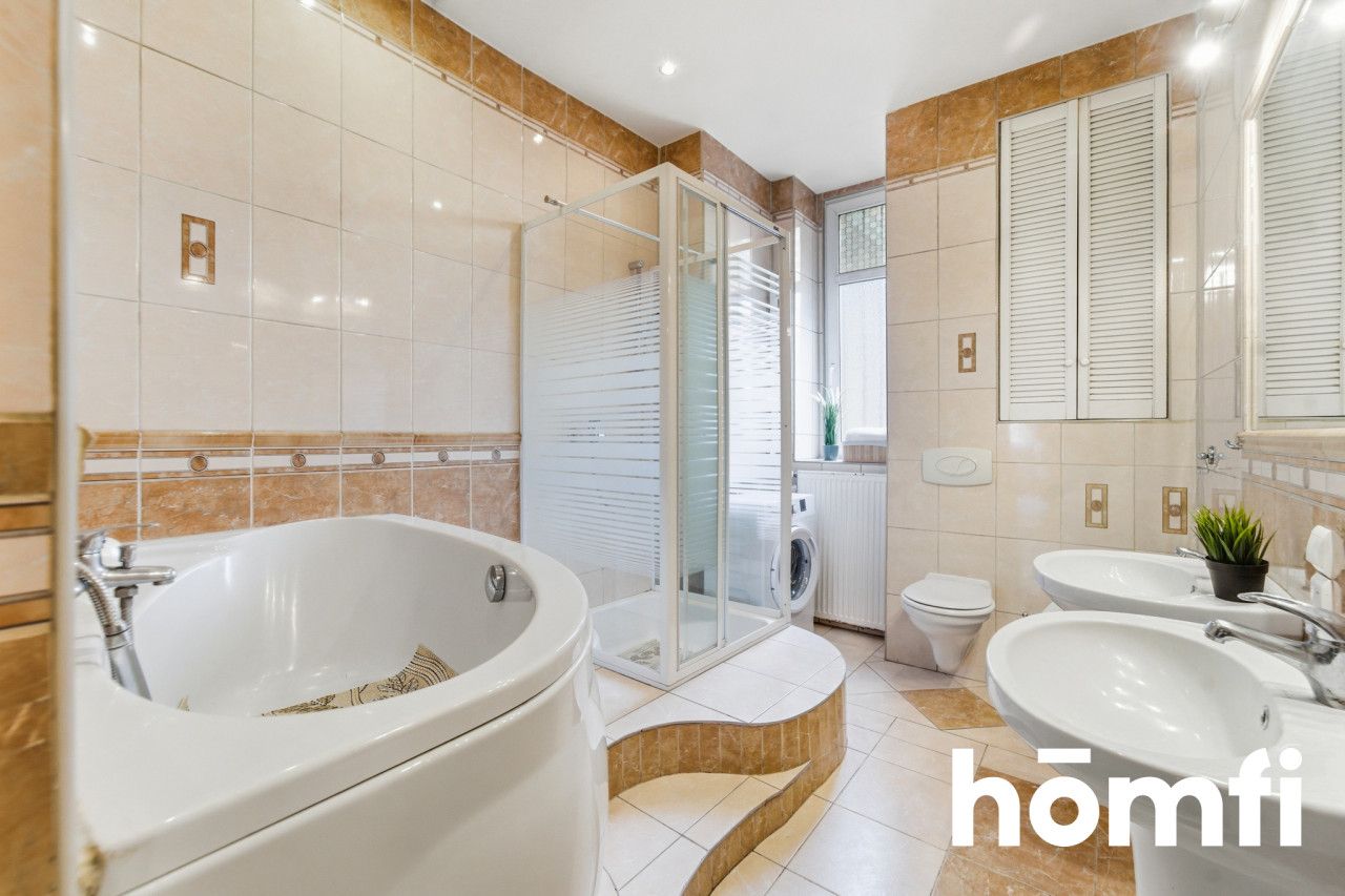 3 rooms|97m2|Garage|Tenement in the city center - Apartment - Sale - Bytom, Centrum