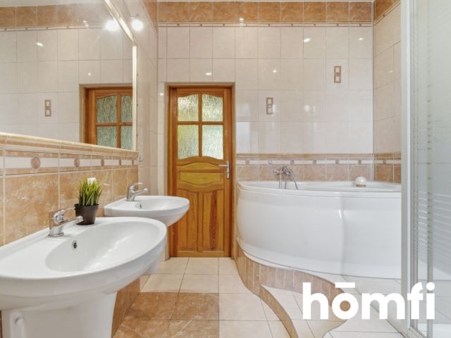 3 pokoje|97m2|Garaż|Kamienica w centrum - Mieszkanie - Sprzedaż - Bytom, Centrum