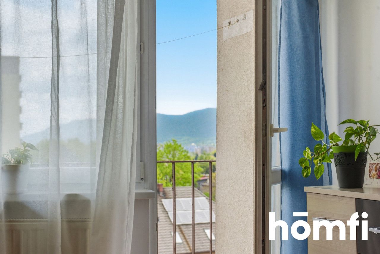 2 rooms with a beautiful view | Elevator & parking - Apartment - Sale - Bielsko-Biała, Aleksandrowice