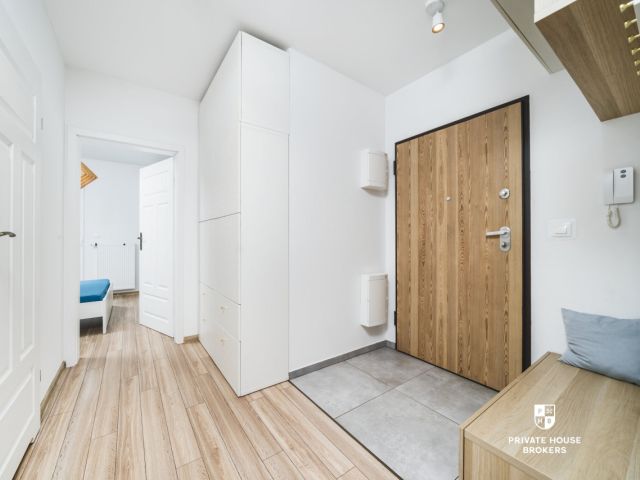 Onebedroom | Nowa 5 Dzielnica development | Wrocławska 53 for sale | parking spot in garage - Apartment - Sale - Kraków, Krowodrza
