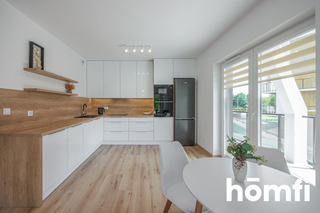 View of the entire reservoir | Garage | Air conditioning - Apartment - Rent - Rzeszów, Drabinianka
