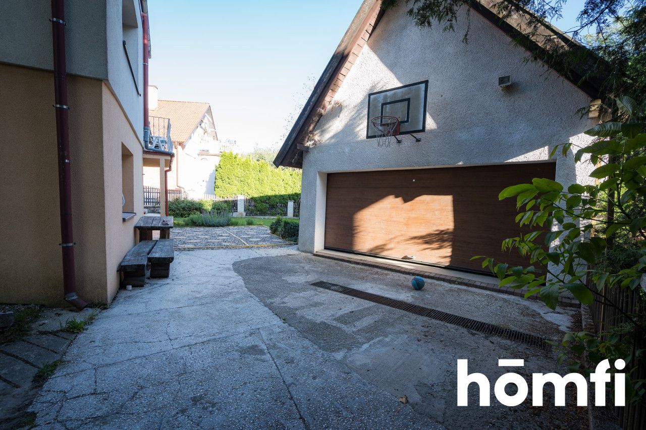 Family house with investment potential - Дім - Продаж - Olsztyn, Brzeziny