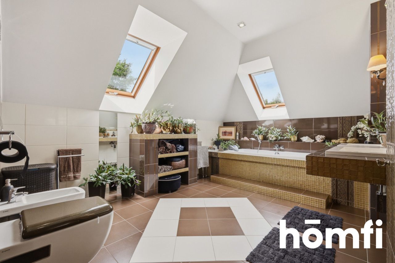 {/PREMIUM RESIDENCE WITH HEATED SWIMMING POOL} - House - Sale - Kielecki, Zagnańsk / Lekomin